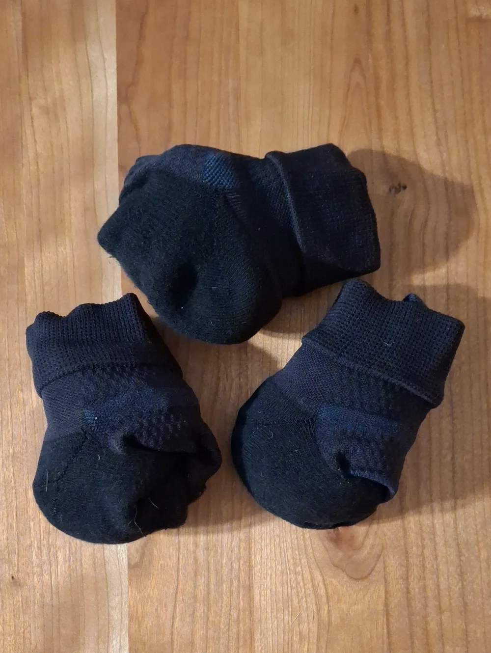 Women's Black Athletic Ankle Socks with Pink Accent